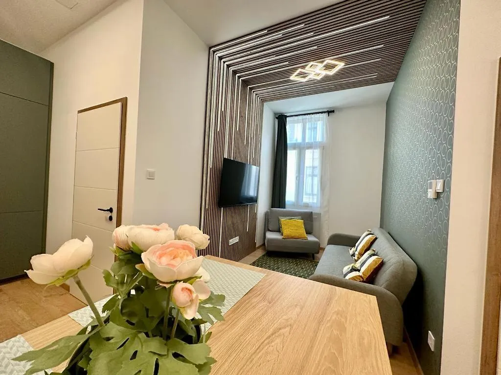 Apartment At Gozsdu Courtyard #Partyzone #Downtown #Freeparking Budapest