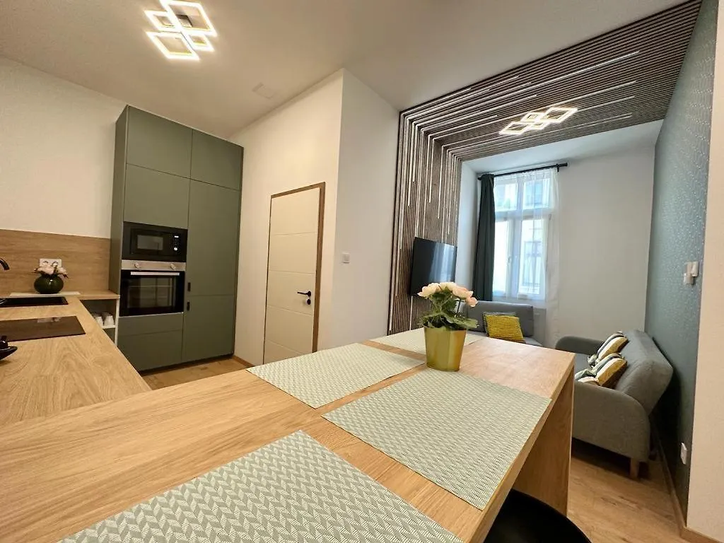 Apartment At Gozsdu Courtyard #Partyzone #Downtown #Freeparking Budapest 0*,