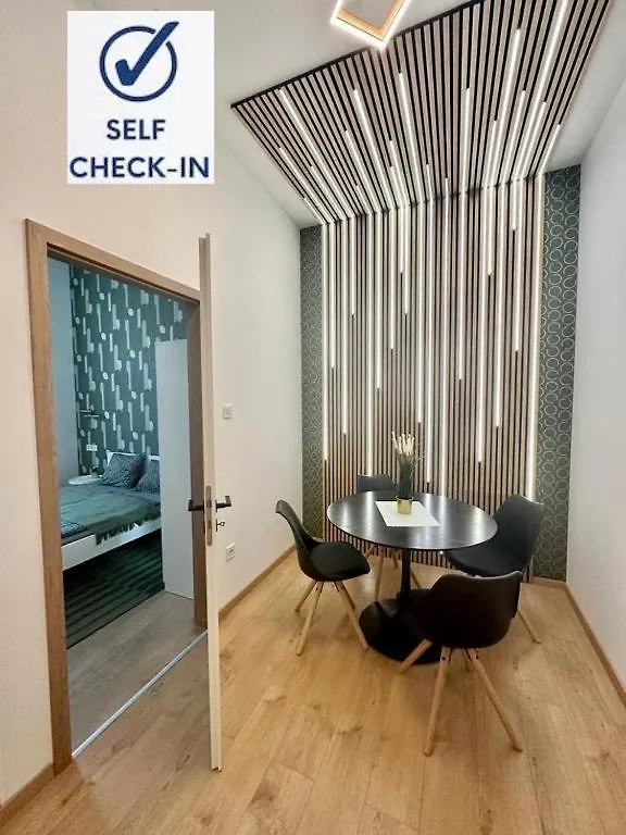 Apartment At Gozsdu Courtyard #Partyzone #Downtown #Freeparking Budapest