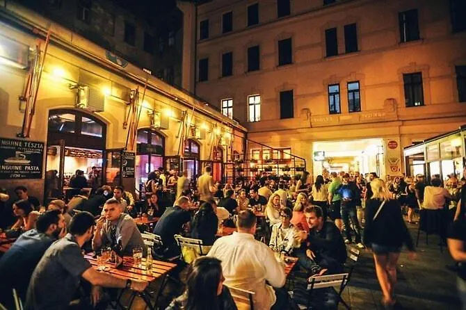 Apartment At Gozsdu Courtyard #Partyzone #Downtown #Freeparking Budapeszt